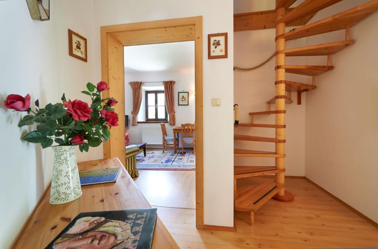 Ferienapartments Gutshof Brandis Lana Exteriér fotografie